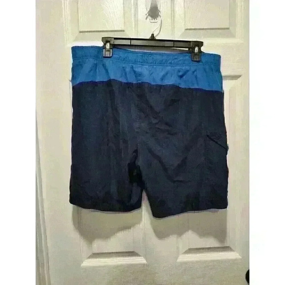 Laguna Original Men's Size Large Blue Swim Trunks with 1 coin and 1 Side‎ Pocket - Picture 2 of 4